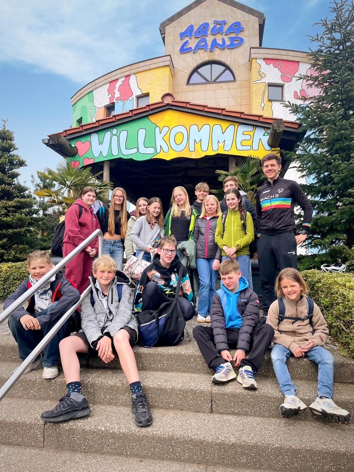 Besuch im AQUALAND Köln mit der MACH3 Köln Triathlon Kinder- und Jugendabteilung